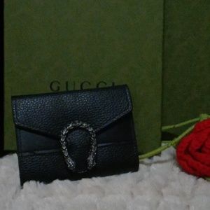 NWT wallet